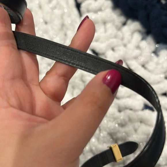 LOUIS VUITTON Authentic Leather Triple Wrap Bracelet, Excellent condition